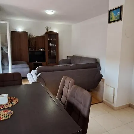 Appartement Apartman Lana *